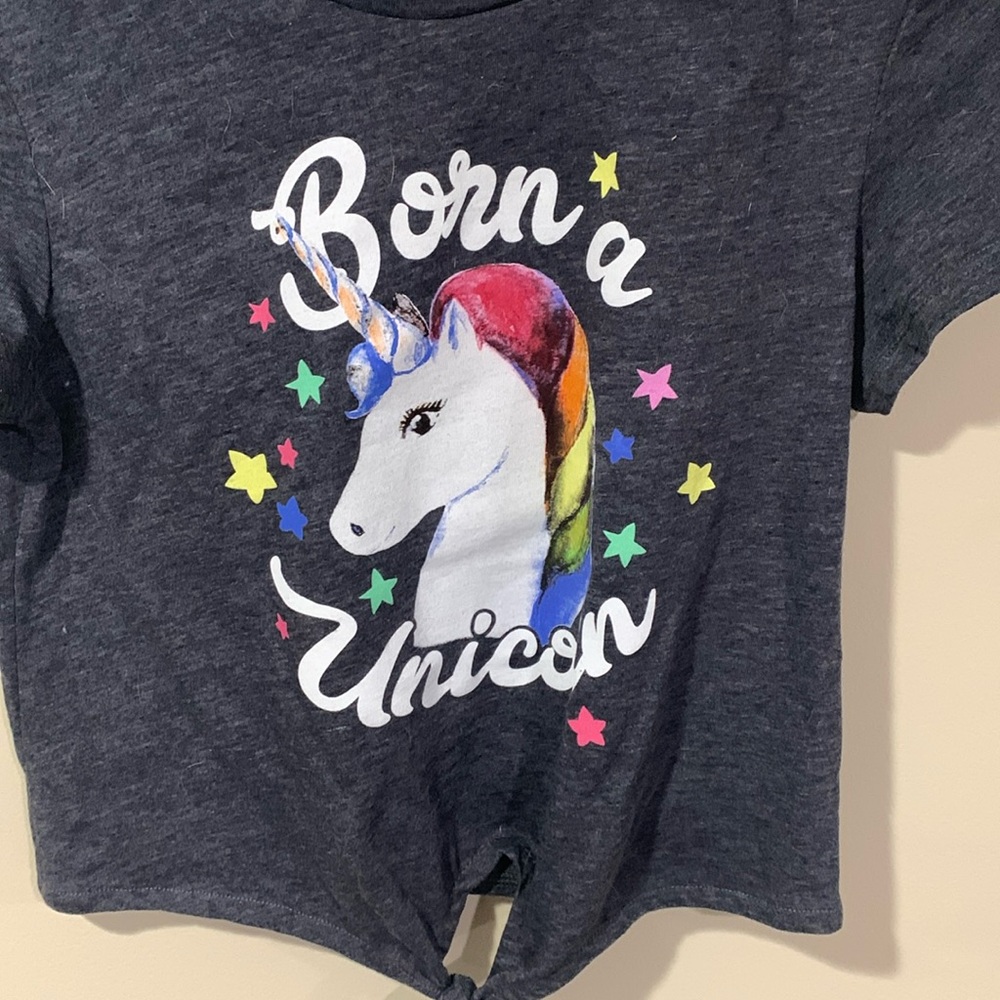 Unicorn cropped tee